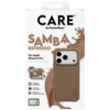 Opakowanie produktu z napisem "CARE by PanzerGlass" oraz "SAMBA ESPRESSO" zawiera brązowe etui do Apple iPhone 17 Pro. Na opakowaniu znajdują się informacje: "Traction Grip", "Corner Protection", "MagSafe compatible", "2.4 meter drop tested", "Enhanced ca
