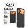 Opakowanie i etui na telefon w kolorze czarnym z widocznymi trzema otworami na aparaty, z napisem "CARE by PanzerGlass SAMBA BLACK For Apple iPhone 17 Pro Max". Dodatkowe informacje na opakowaniu to "Traction Grip + Corner Protection", "MagSafe compatible
