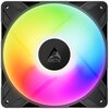 Czarny wentylator komputerowy z podświetleniem A-RGB, które tworzy gradient kolorów od żółtego przez zielony, niebieski, różowy do czerwonego. Na środku wentylatora znajduje się logo z napisem "ARCTIC".