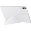 Białe etui na tablet z widocznym logo "SAMSUNG" oraz dwoma otworami na aparat fotograficzny. Etui ma geometryczny wzór, który umożliwia jego złożenie.