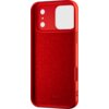 Czerwone etui na telefon z wycięciami na aparat i przyciski, wewnątrz pokryte miękkim materiałem. Na dole widoczne jest logo "sbs" oraz napis "DESIGNED IN ITALY".