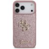 Różowe etui na telefon z brokatowym wykończeniem, ozdobione złotym logo składającym się z liter "G" oraz napisem "Guess" na dole. Etui jest przeznaczone do modelu Apple iPhone 17 Pro Max.