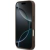 Brązowe etui na telefon z widocznymi przyciskami bocznymi i otworem na aparat, przeznaczone dla modelu Apple iPhone 17 Pro. Na ekranie telefonu widoczny jest abstrakcyjny wzór z ciemnymi i jasnymi okręgami.