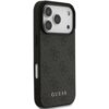 Czarne etui na telefon z teksturowanym wzorem i napisem "GUESS" w dolnej części. Etui jest dopasowane do modelu telefonu z trzema widocznymi obiektywami aparatu.