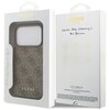 Opakowanie etui GUESS 4G Classic do Apple iPhone 17 Pro w kolorze brązowym, z widocznym logo GUESS oraz wzorem 4G. Na opakowaniu znajduje się tekst: "NEVER STOP DREAMING!! Paul Marciano" oraz ikony przedstawiające cechy produktu.