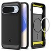 Czarne etui z matowym wykończeniem i karbonowymi akcentami, przeznaczone do telefonu Google Pixel 10/10 Pro, z funkcją MagSafe. Widoczny jest również wewnętrzny pierścień magnetyczny oraz logo producenta.