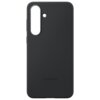 Czarne etui silikonowe z wycięciem na aparat i logo "SAMSUNG" umieszczonym w dolnej części. Produkt jest przeznaczony do modelu Galaxy S25 FE.