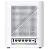 Na zdjęciu widoczny jest biały router z perforowaną powierzchnią, na której znajduje się wzór w kształcie litery "Z". Na dolnej krawędzi znajdują się porty oznaczone jako: "USB 3.0", "LAN 5", "LAN 4", "LAN 3 1G", "WAN/LAN 2", "WAN/LAN 1 1G", "DC", "POWER"