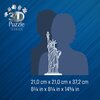Na niebieskim tle znajduje się logo "3D Puzzle Iconics" oraz sylwetki dwóch postaci z białym konturem Statuy Wolności na pierwszym planie. Poniżej widnieją wymiary: "21,0 cm x 21,0 cm x 37,2 cm" oraz "8¼ in x 8¼ in x 14⅝ in".