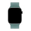 Zielony pasek silikonowy do zegarka Apple Watch z widocznym napisem "Holdit" na pasku. Pasek jest przymocowany do zegarka z czarnym ekranem i metalową obudową.