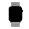 Na zdjęciu widoczny jest smartwatch z ciemnym ekranem i silikonowym paskiem w kolorze niebiesko-szarym. Na pasku znajduje się logo "Holdit".