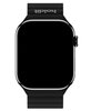 Czarno-pomarańczowy pasek silikonowy do zegarka, z widocznym logo "Holdit" na górnej części paska. Produkt przeznaczony jest do zegarków Apple Watch o rozmiarach 44/45/46/49 mm.