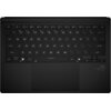 Czarna klawiatura laptopa z układem QWERTY, klawiszami funkcyjnymi od F1 do F12 oraz touchpadem poniżej. W prawym dolnym rogu znajduje się logo ROG.