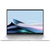Na zdjęciu widoczny jest otwarty laptop z ekranem wyświetlającym abstrakcyjną grafikę w odcieniach niebieskiego i różowego oraz napis "ASUS Zenbook". Na dolnej ramce ekranu znajduje się logo "ASUS".