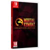 Okładka gry "Mortal Kombat: Legacy Kollection" na konsolę Nintendo Switch, z widocznym logo gry przedstawiającym czarny smok na żółtym tle. W dolnym rogu znajduje się oznaczenie wiekowe 18+ oraz adres strony www.pegi.info.