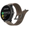 Beżowo-czarny smartwatch z okrągłym wyświetlaczem pokazuje tryby baterii: "Performance 55 hours", "Endurance 65 hours", "Ultra 90 hours". Pasek zegarka jest perforowany, a na kopercie widoczny jest przycisk i pokrętło.