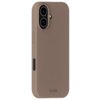 Jasnobrązowe etui silikonowe z wycięciami na aparat i przyciski, z widocznym logo "holdit" na dole. Produkt jest przeznaczony do telefonu Apple iPhone 17.