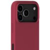 Czerwone etui silikonowe na smartfon z trzema widocznymi otworami na obiektywy aparatu oraz przyciskiem bocznym. Etui ma gładką powierzchnię i jest dopasowane do kształtu urządzenia.