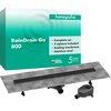 Pudełko z napisem "hansgrohe RainDrain Go 800" oraz informacjami: "Complete set", "2 siphons included", "Sealing membrane", "Stainless steel", "Premium German Brand", "5 Years Warranty". Przed pudełkiem znajduje się odpływ liniowy z widocznymi elementami 
