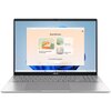 Srebrny laptop z widocznym logo ASUS na dolnej ramce ekranu, wyświetlający na ekranie interfejs z napisem "Good afternoon" oraz opcjami takimi jak "Ask me for a week of plant-forward meals" i "I'll help you relax". Na pasku zadań widoczne są ikony systemu