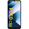 Na zdjęciu widoczny jest smartfon z wyświetlaczem, na którym znajduje się gradientowa grafika w odcieniach niebieskiego i szarego. Na ekranie widnieje żółty napis "POCO C85" oraz małe logo "POCO" w górnym rogu.