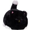 Czarna, puszysta zabawka w kształcie kota z różowymi uszami i białą końcówką ogona. Zabawka ma duże, okrągłe oczy i żółty nosek.