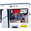 Pudełko zawiera konsolę Sony PlayStation 5 Slim oraz grę NBA 2K26, z widocznym logo PS5 i grafiką przedstawiającą koszykarza w akcji. Na opakowaniu znajdują się oznaczenia 1 TB, 4K 120 HDR oraz logo PEGI 3.