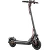 Czarno-szara hulajnoga elektryczna z czerwonymi akcentami, widoczna z boku, z logo "SEGWAY" na pionowej części kierownicy. Hulajnoga ma duże koła i solidną konstrukcję, a na kierownicy znajduje się wyświetlacz.