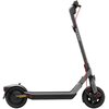 Czarno-szara hulajnoga elektryczna z widocznym logo "SEGWAY" na kierownicy, wyposażona w amortyzację i czerwone akcenty na kablach. Hulajnoga ma duże koła i solidną konstrukcję, a na dolnej części widoczny jest napis "Xiaomi".