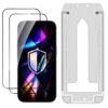 Na zdjęciu widoczne są dwa arkusze szkła hartowanego oraz szablon montażowy, przeznaczone do telefonu Apple iPhone 17 Pro Max. Na ekranie telefonu widać kolorowe refleksy oraz symbol tarczy.