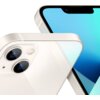 Na zdjęciu widoczny jest biały smartfon z dwoma aparatami i lampą błyskową z tyłu oraz wyświetlaczem z wcięciem na górze. Tło ekranu jest w odcieniach niebieskiego.
