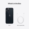 Na zdjęciu widoczny jest czarny smartfon z logo jabłka oraz biały kabel USB-C do Lightning. Nad nimi znajduje się napis "What's in the Box", a pod nimi opisy: "iPhone" i "USB-C to Lightning Cable".