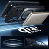 Na zdjęciu widoczne jest przezroczysto-czarne etui ESR Classic Hybryd MagSafe z hartowanym szkłem do Apple iPhone 17 Pro Max oraz srebrne urządzenie z logo "ESR". W tle znajduje się napis "qi2 25W", a na dole dwa mniejsze obrazy przedstawiające detale etu