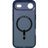 Przezroczyste etui na telefon z ciemnymi krawędziami, posiada okrągły wzór z napisem "PROTECT BETTER" oraz logo "ZAGG" poniżej. Etui ma dwa otwory na aparat i lampę błyskową.