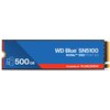 Na zdjęciu widoczny jest dysk SSD z niebieską etykietą, na której znajduje się napis "WD Blue SN5100 NVMe™ SSD PCIe® 4.0" oraz "500 GB". Na czerwonym pasku widnieje napis "POWERED BY SANDISK".