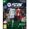 Okładka gry "EA SPORTS FC 26" na konsole XBOX ONE i XBOX SERIES X przedstawia dwóch piłkarzy w strojach klubowych, otoczonych przez kibiców na stadionie. Widoczne są logotypy EA SPORTS, UEFA Champions League, Premier League oraz oznaczenie wiekowe 3+ z in