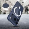 Przezroczyste etui TECH-PROTECT Flexair MagSafe do Apple iPhone 17 Pro Max jest pokazane na tle miejskiej ulicy, z widocznym dużym białym okręgiem na tylnej części. W lewym górnym rogu znajduje się zbliżenie na elastyczność etui, przedstawione za pomocą s