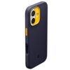 Granatowe etui na telefon z żółtymi akcentami wokół aparatu i przycisku bocznego, z widocznym logo producenta na dole. Etui jest przeznaczone do modelu Apple iPhone 17 i posiada funkcję MagSafe.