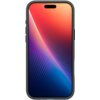 Na zdjęciu widoczny jest telefon w ciemnozielonym etui z gładką powierzchnią, z wyświetlaczem pokazującym gradientowy wzór w odcieniach czerwieni, fioletu i niebieskiego. Etui ma zaokrąglone krawędzie i wycięcia na przyciski.