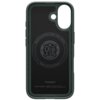 Zielone etui na telefon z wycięciem na aparat i okrągłym otworem, z widocznym napisem: "Magnetic Case for iPhone - MagFit - Patent 11.862.233" oraz logo "Spigen" i informacją "Spigen Inc in Irvine California". Na dole znajduje się napis: "Thin Fit MagFit 