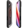 Czarne etui na telefon z przezroczystym tyłem i widocznym okręgiem MagSafe, zaprojektowane dla modelu Apple iPhone 17. Etui posiada wycięcia na przyciski i porty oraz podwyższoną ramkę wokół aparatu.