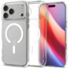 Przezroczysto-białe etui na telefon z widocznym okrągłym wzorem MagSafe, zaprojektowane dla modelu Apple iPhone 17 Pro Max. Na etui znajduje się napis "Spigen" wzdłuż krawędzi.