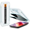 Przedstawione jest szkło prywatyzujące SPIGEN Glas.TR EZ Fit Privacy do Apple iPhone 17 Air, w zestawie z dwoma sztukami, w przezroczystym opakowaniu z instrukcją "PRESS & SLIDE" oraz "WAIT 30 sec". Na opakowaniu widoczne jest logo producenta oraz napis "
