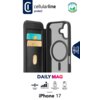 Etui CELLULARLINE Daily MagSafe do Apple iPhone 17 w kolorze czarnym, z widocznymi miejscami na karty oraz okrągłym wzorem MagSafe, znajduje się na białym tle z logo producenta i napisami: "This case contains recycled material", "DAILY MAG", "Compact Desi