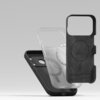 Na zdjęciu widoczne są trzy etui na telefon, jedno czarne, jedno przezroczyste i jedno z napisem "LIQUID SILICONE" oraz dodatkowymi informacjami technicznymi. Etui mają otwory na aparat i przyciski, a przezroczyste etui posiada okrągły wzór sugerujący kom