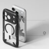 Przezroczysto-czarne etui RINGKE Fusion X Magnetic MagSafe do Apple iPhone 17 Pro jest pokazane obok telefonu, z widocznymi wycięciami na aparat i przyciski. Na zdjęciu znajduje się również ikona tarczy z haczykiem.