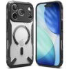 Przezroczysto-czarne etui na telefon z widocznym logo w kształcie jabłka oraz okręgiem symbolizującym funkcję MagSafe. Obok etui znajduje się telefon z wyświetlaczem pokazującym abstrakcyjne, niebiesko-zielone tło.