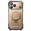 Złote etui na telefon z trzema dużymi otworami na aparaty oraz mniejszymi otworami na inne elementy, posiada centralnie umieszczony okrągły uchwyt MagSafe. Etui ma czarne wzmocnienia na rogach i wyraźne linie konstrukcyjne.