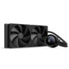 Czarne chłodzenie wodne z dwoma wentylatorami i okrągłym wyświetlaczem LCD, na którym widnieje napis "NZXT 32 Liquid". Na obudowie wentylatora znajduje się logo "NZXT".