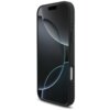 Czarne etui na telefon z widocznymi przyciskami bocznymi i otworem na aparat, przeznaczone dla modelu iPhone 17 Pro Max. Na ekranie telefonu widoczny jest abstrakcyjny wzór z ciemnymi okręgami.